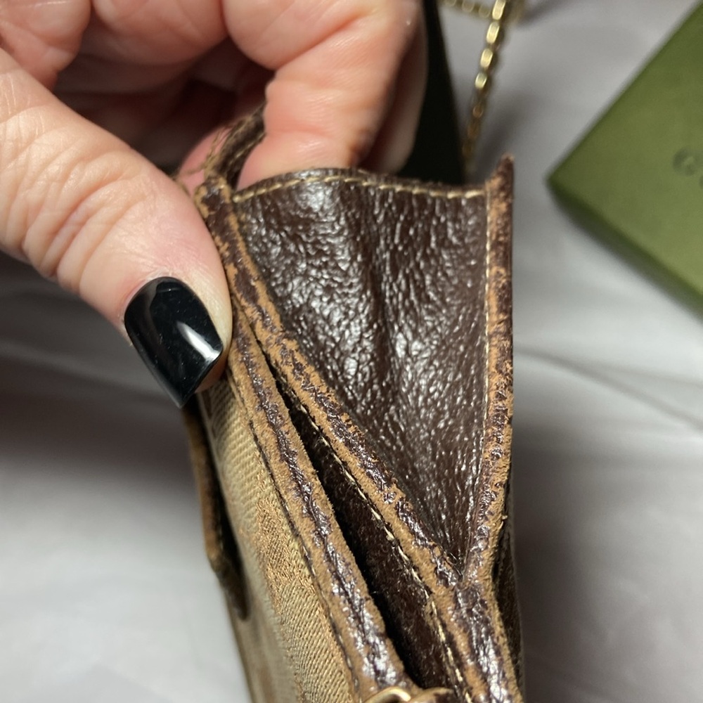 Gucci Vintage Rare wallet w/attached boot charm - Picture 12 of 16